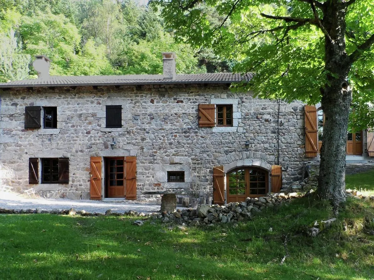 Villa Beautiful Farmhouse In Mountain Forest Setting Saint-Bonnet-le-Froid France