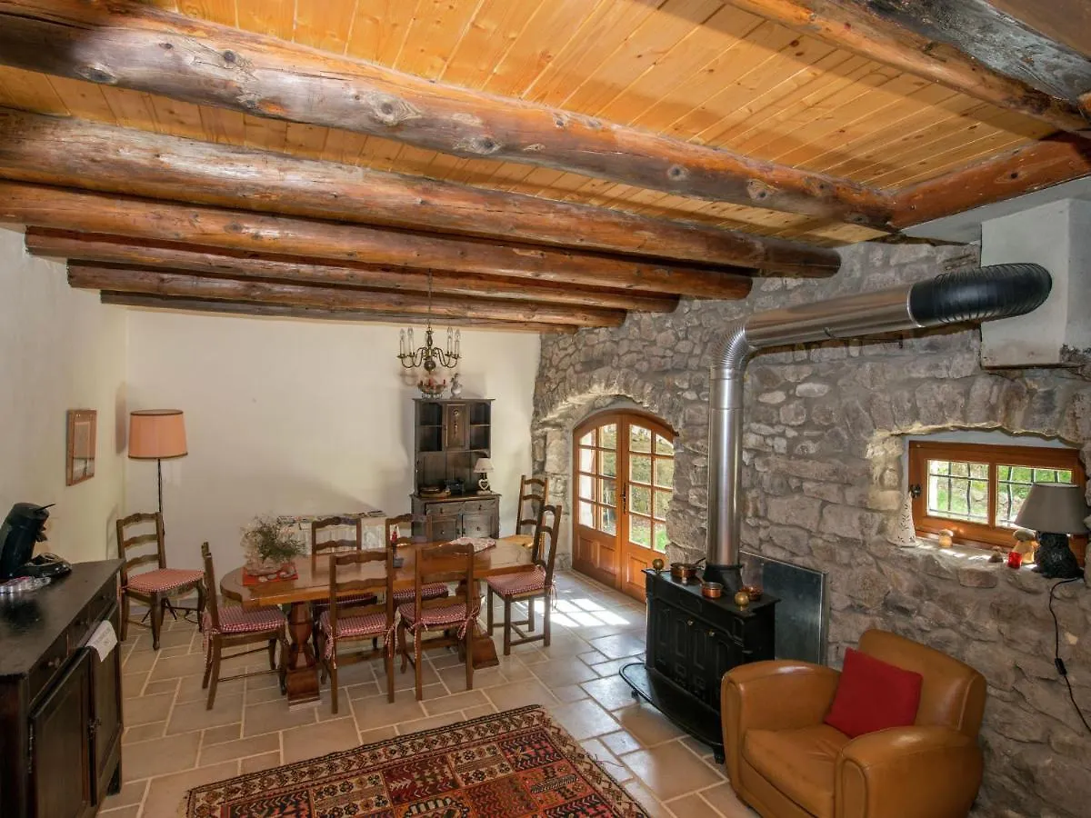 Beautiful Farmhouse In Mountain Forest Setting Saint-Bonnet-le-Froid