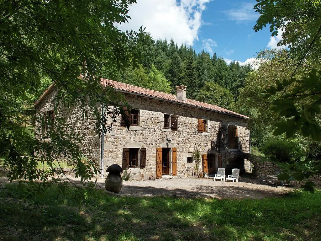 Beautiful Farmhouse In Mountain Forest Setting Saint-Bonnet-le-Froid Villa